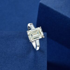 925 Sterling Silver Emerald Cut Created Moissanite Gemstone Wedding Engagement Diamonds Ring Fine Jewelry Gifts Wholesale