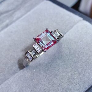 Natural Alexandrite lady’s RING 925 Sterling Silver Princess square new style recommendation 1.5ct