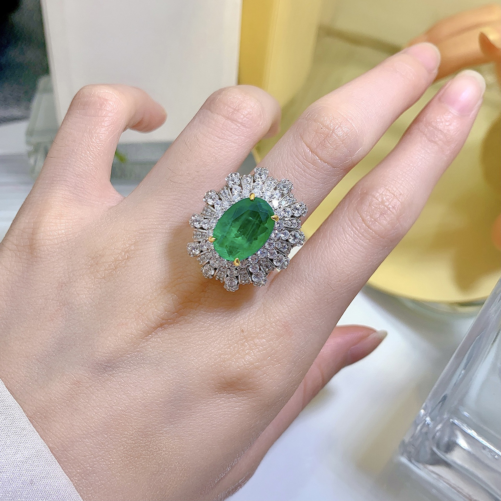 10 × 14 mm Green Stone Cocktail Ring – 925 Silver – detail 9