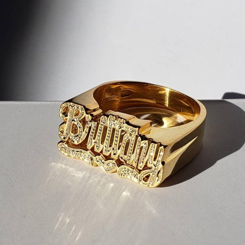 Custom Initial Signet Ring – 18K Gold Plated – detail 6