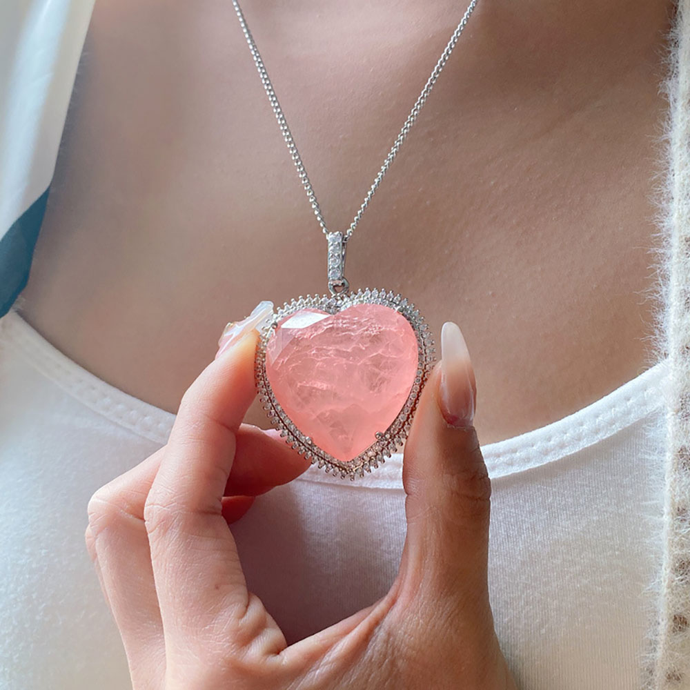Pink Heart Pendant Necklace – Large 32 mm Created Stone – detail 2