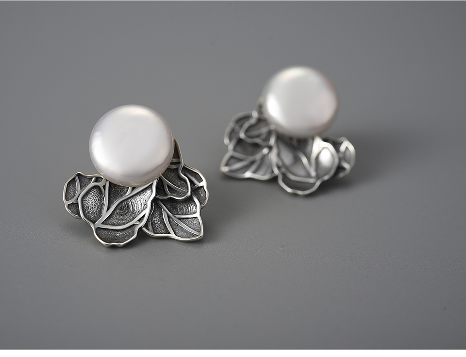 Baroque Pearl Leaf Stud Earrings – 925 Sterling Silver – detail 8